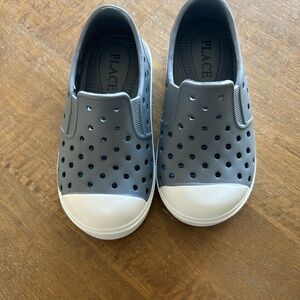 The Children's Place Gray and White Slip-On Sandals